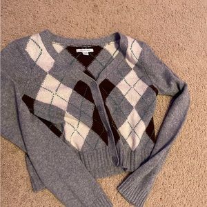 American Eagle sweater